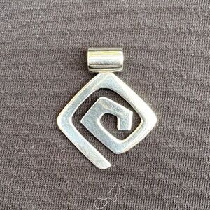 Silpada Vintage Sterling Silver Pendant